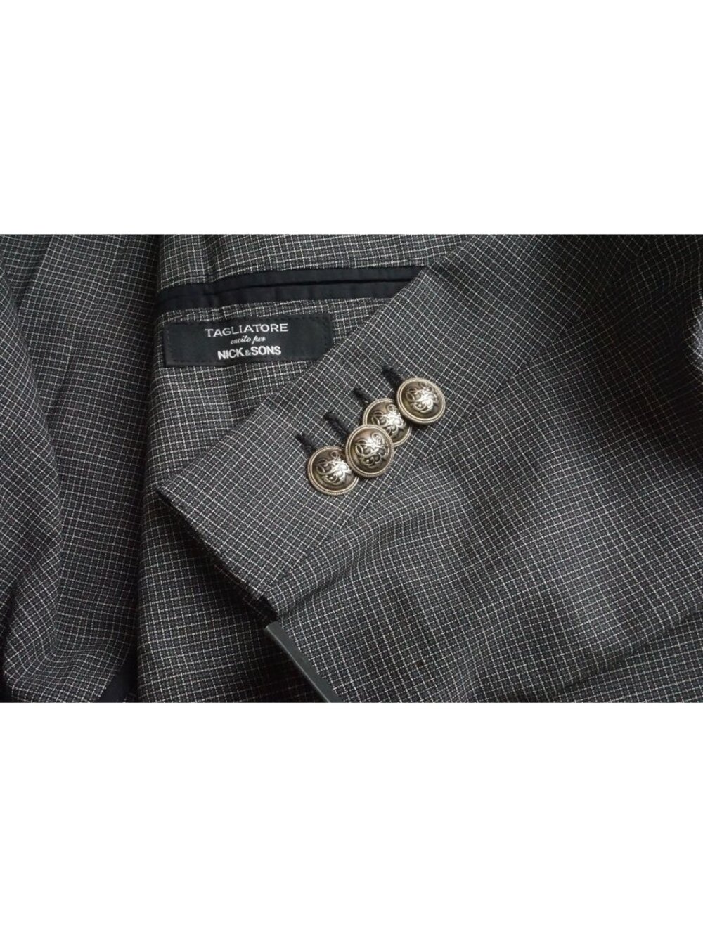 Tagliatore Gray Plaid Wool Blend Metal Btn Sport Coat Jacket Sz 40R US Brand New
